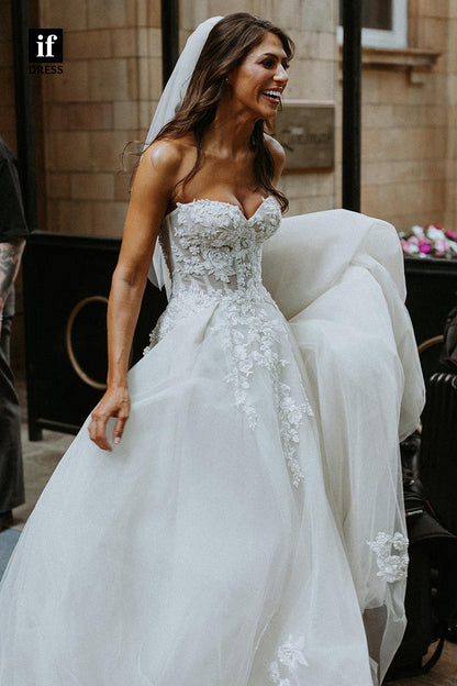 31596 - Attractive A-Line Off-Shoulder Appliques Sleeveless Boho Wedding Dress