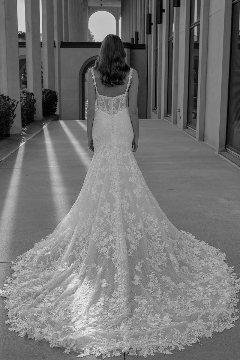 31713 - Romantic Lace Spaghetti Straps Mermaid Wedding Dress