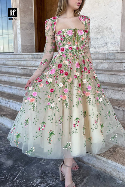 33804 - A-line Scoop Long Sleeves Embroidery Vintage Prom Dress